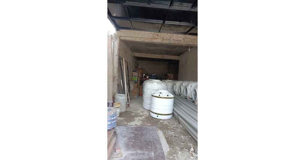 Hall 700 sqft Near Sheeshmahal
