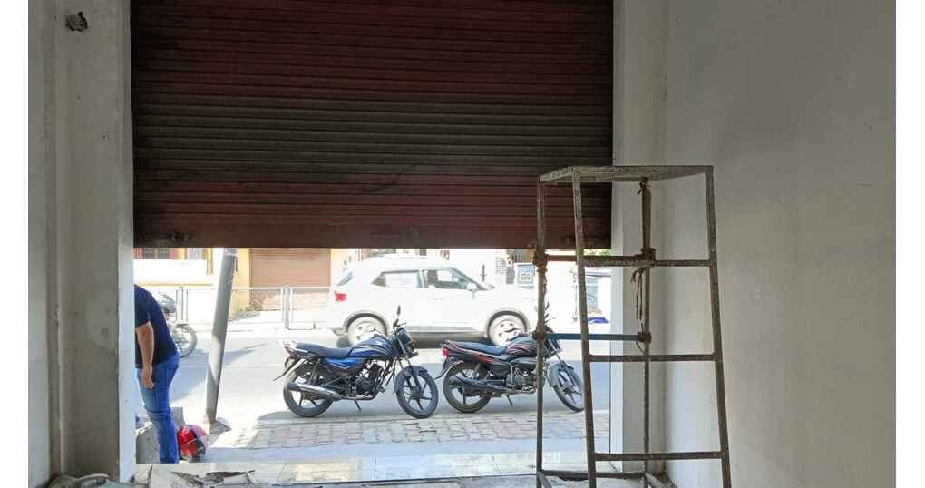 Shop 500 sqft For Rent Near Heera Nagar