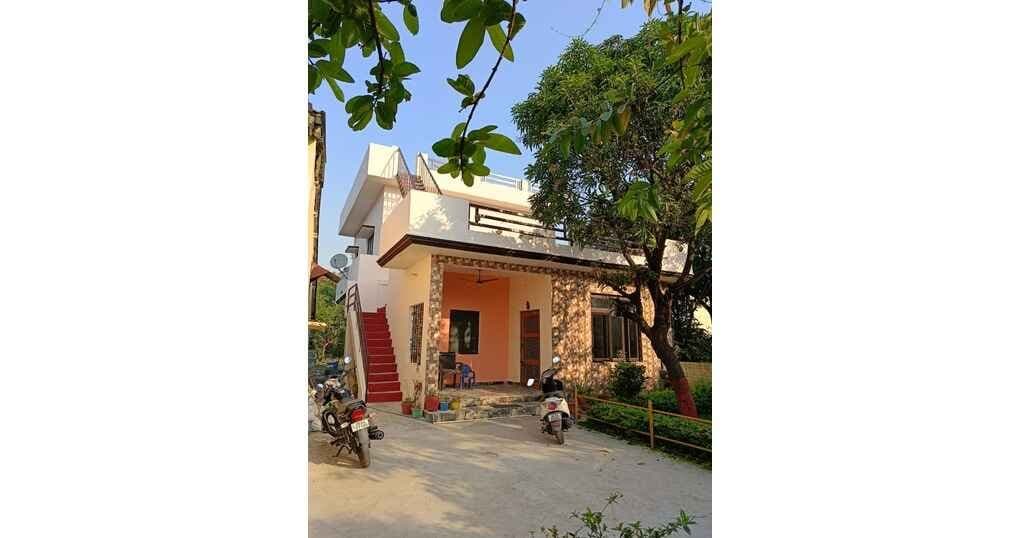 Only For Girls-2BHK Set Near Talli Bamori