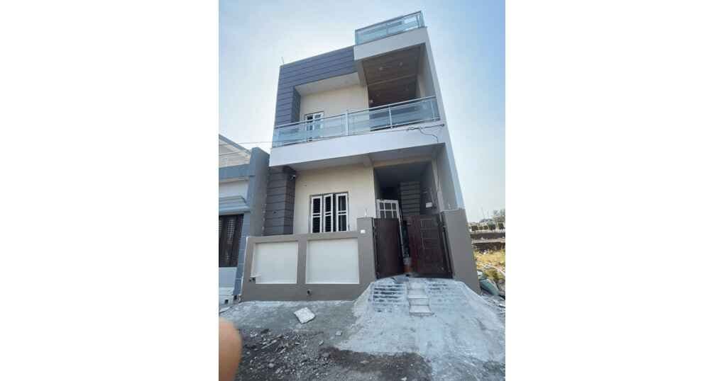 2BHK Set For Rent Near Eco Town